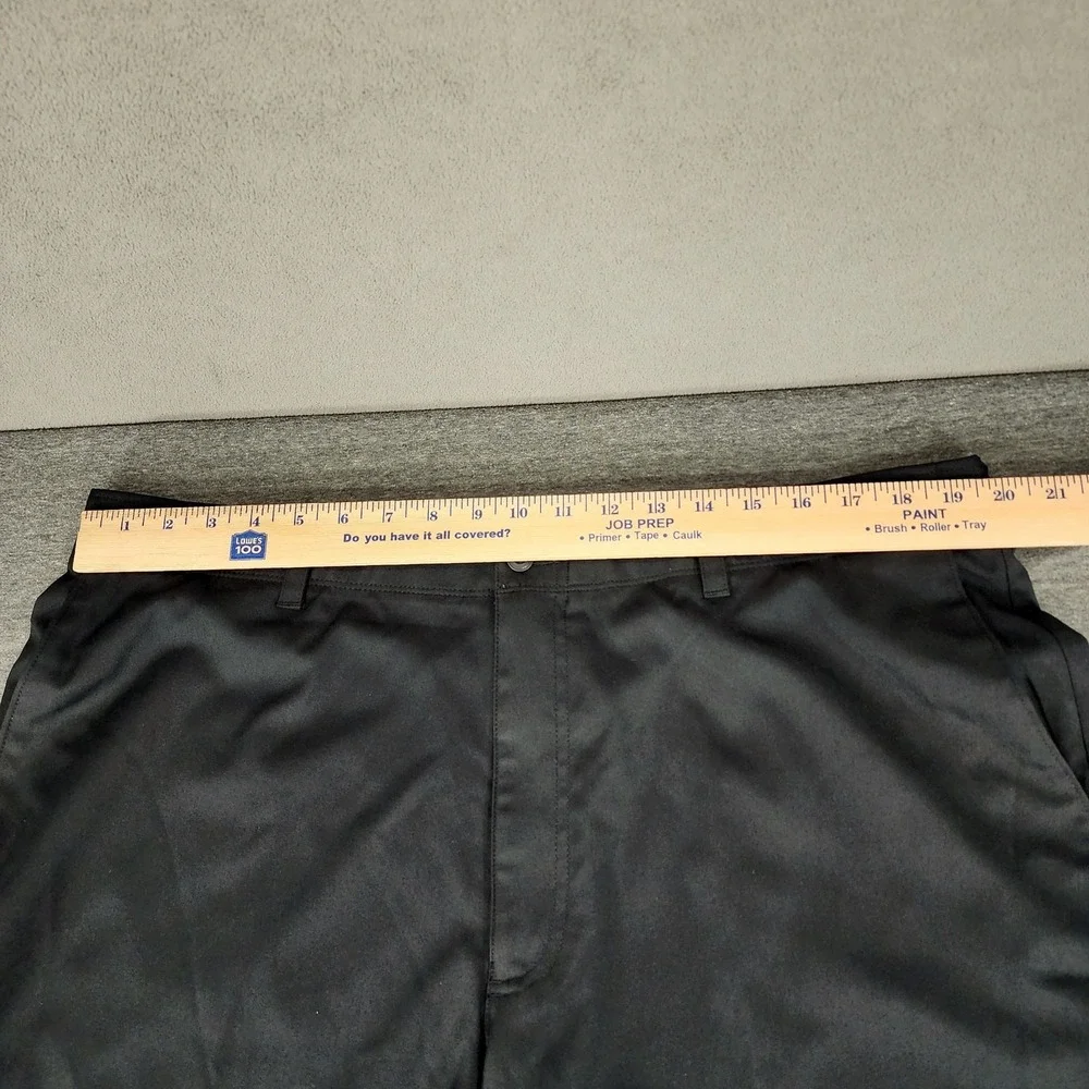 PGA Tour Golf Short sz 40 Men Black‎ Nylon Zip Pocket Performance Athletic 10